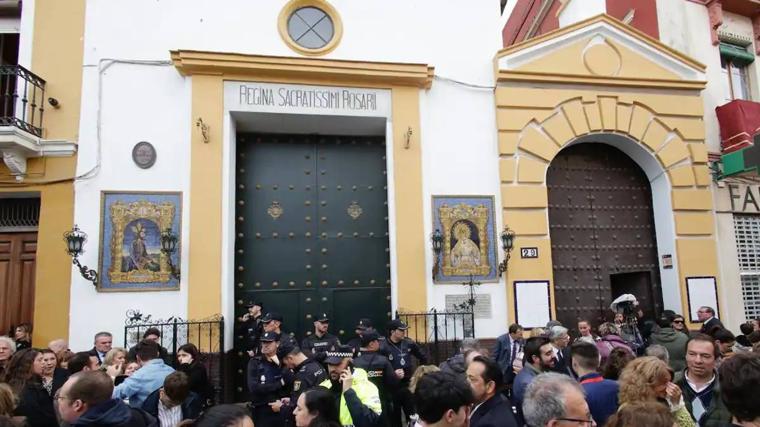 Montesión decide suspender su estación de penitencia y permanecer en la capilla de Nuestra Señora del Rosario