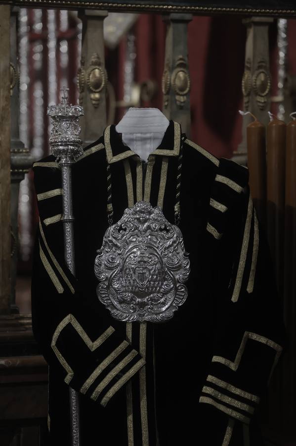 Otra de las hermandades del Viernes Santo que no pudo realizar su estación de penitencia fue la Sagrada Mortaja