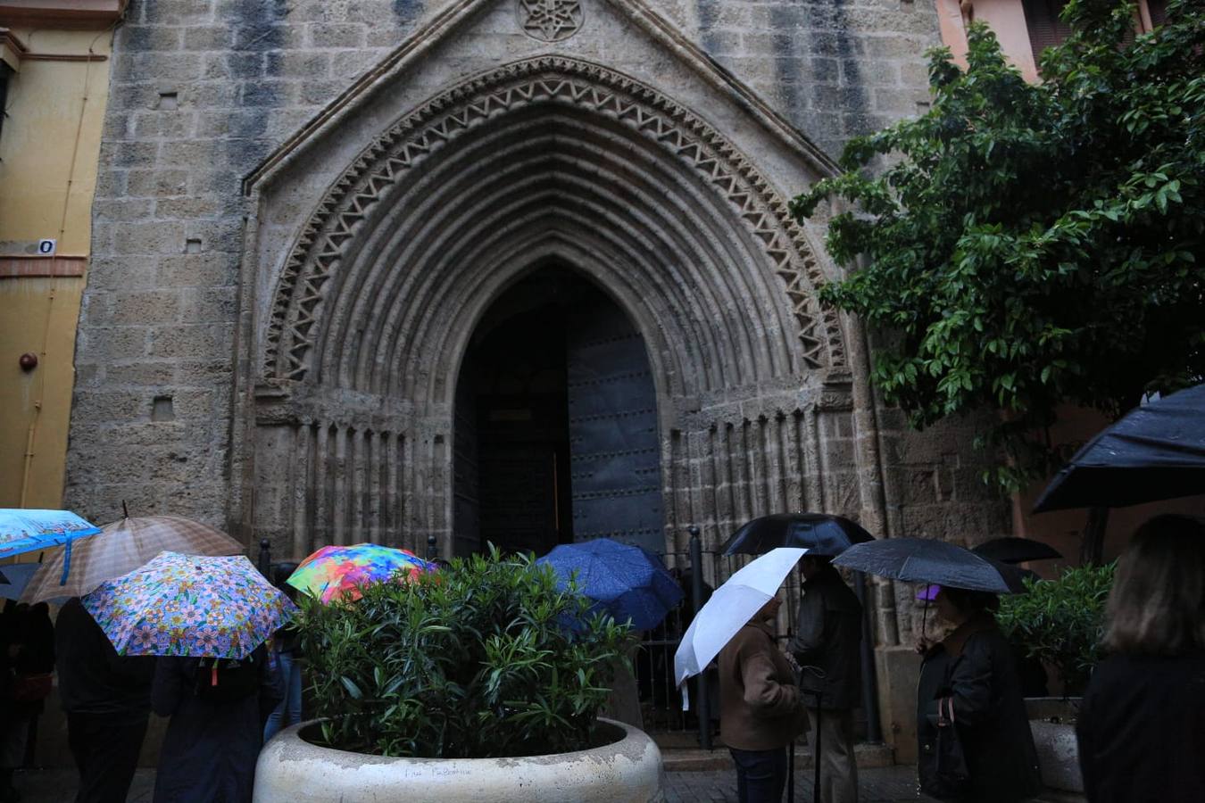 La hermandad de San Isidoro tampoco pudo realizar su estación de penitencia a la Catedral de Sevilla