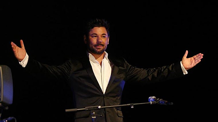 Miguel Poveda regresa a la Bienal 14 años después