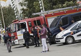 Los bomberos sacan tajada de la Feria de Abril de Sevilla con un nuevo acuerdo salarial
