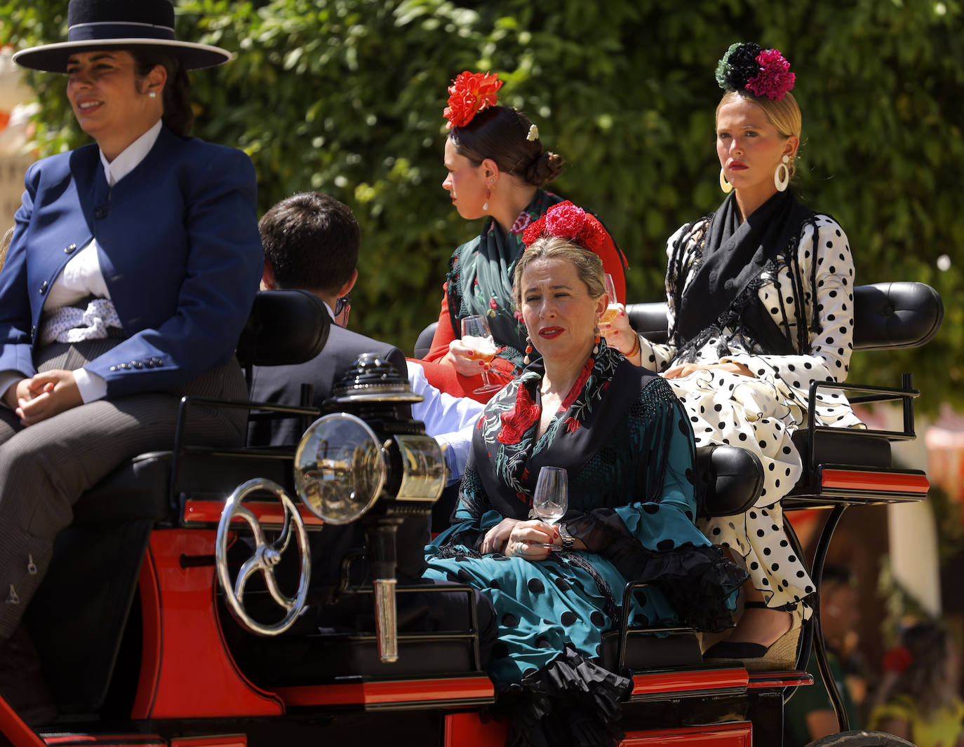 Ambiente durante el martes en la Feria de Sevilla de 2024