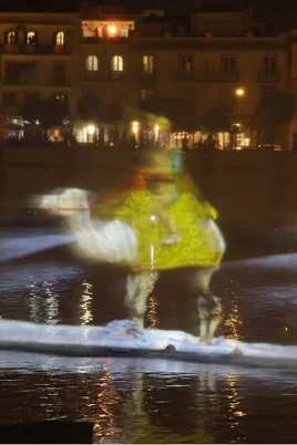 Espectáculo Navigalia en el río Guadalquivir durante las pasadas Navidades