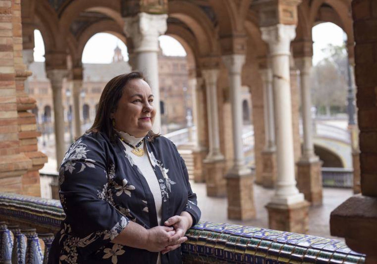 Amparo Graciani fotografiada en la Plaza de España, uno de los símbolos del 29