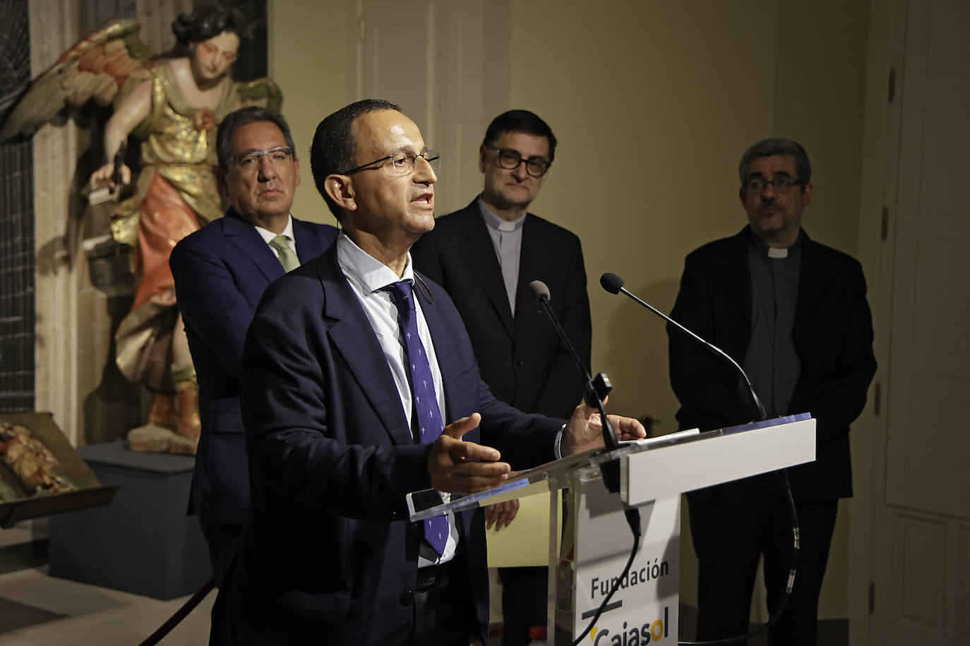 La exposición 'Splendor Lapidis. Trabajos de restauración en la Iglesia del Sagrario de la Catedral de Sevilla 2019–2023', en la Fundación Cajasol de Sevilla