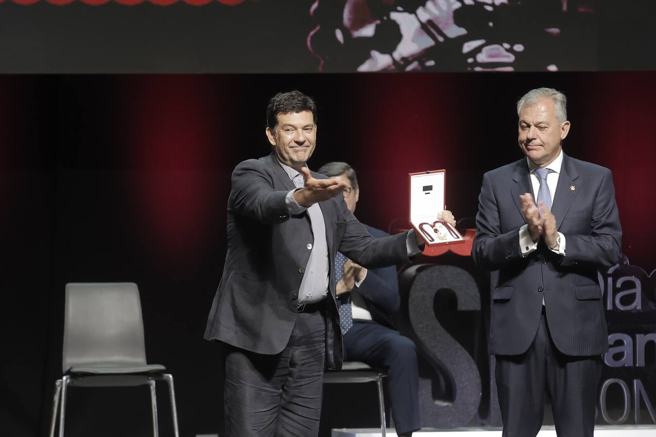 Fibes acogió este jueves las entregas de las Medallas de la Ciudad de Sevilla 2024