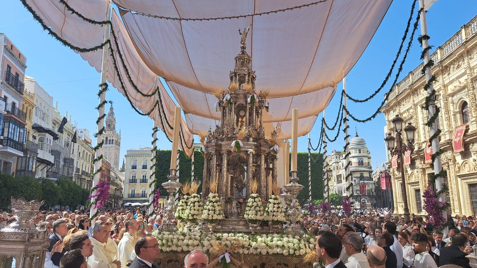 Reportaje gráfico de la procesión del Corpus de Sevilla 2024