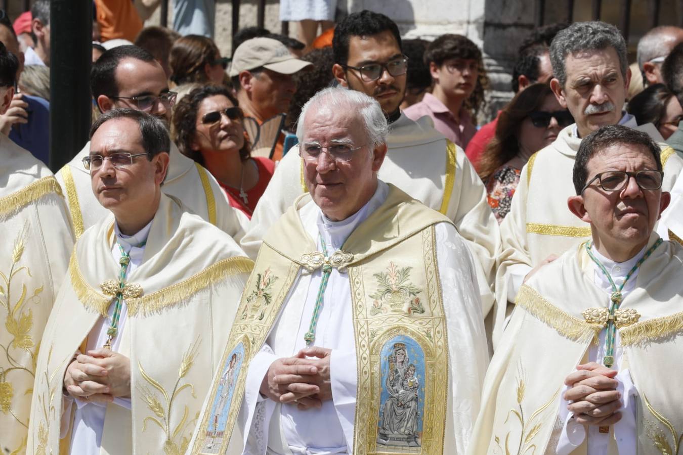 Reportaje gráfico de la procesión del Corpus en Sevilla 2024