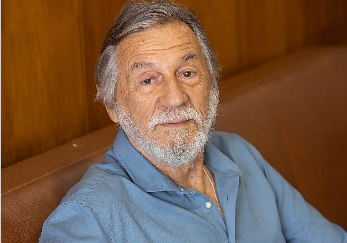 Pepe Aguilar antes de un acto en el Colegio de Médicos de Sevilla