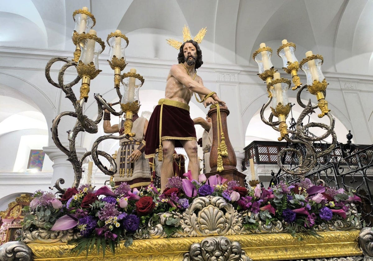 El Cristo de la Columna, preparado para la procesión magna de este sábado