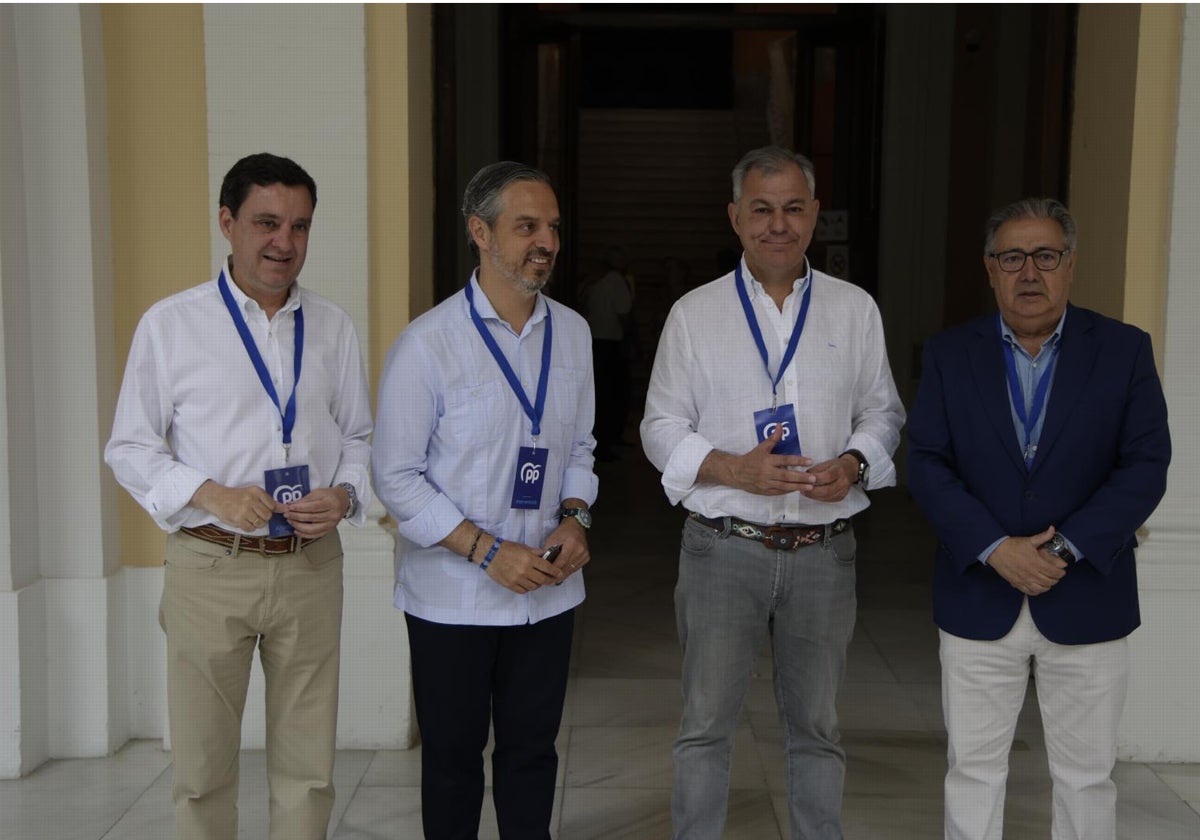 José Luis Sanz hoy junto a Juan Ignacio Zoido y Juan Bravo