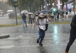 Alerta amarilla en Sevilla por tormentas: ¿hasta cuándo llueve?