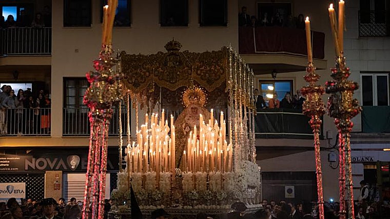 Como serán los horarios e Itinerarios de la Procesión Magna de Sevilla de Diciembre del 2024 Como serán los horarios e Itinerarios de la Procesión Magna de Sevilla de Diciembre del 2024