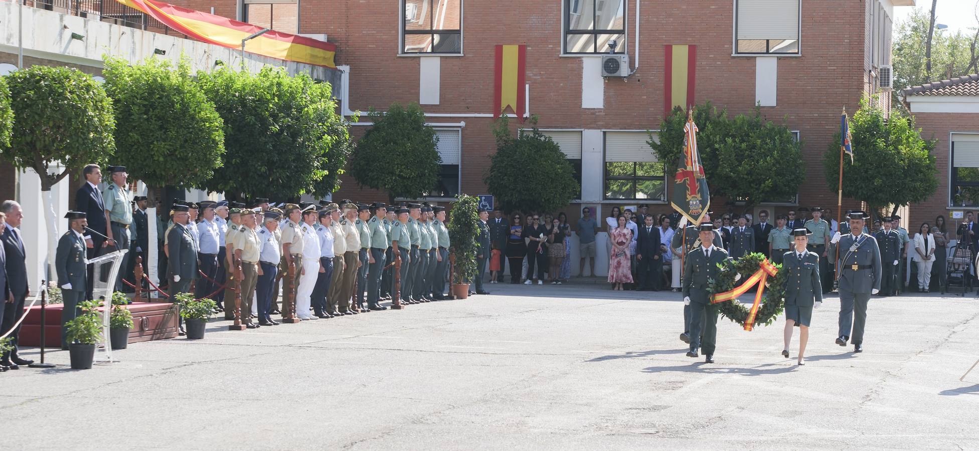 Toma de posesión del nuevo coronel jefe de la Guardia Civil