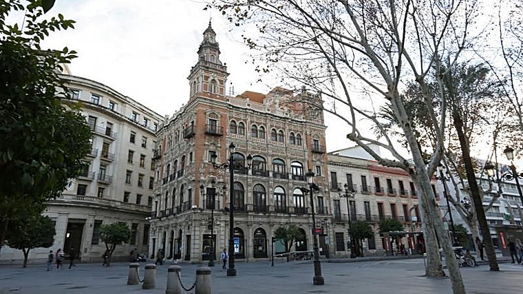 Edificio de la Telefónica que también será un establecimiento hotelero