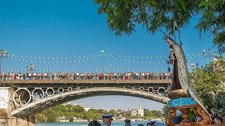 Carmen del Puente de Triana