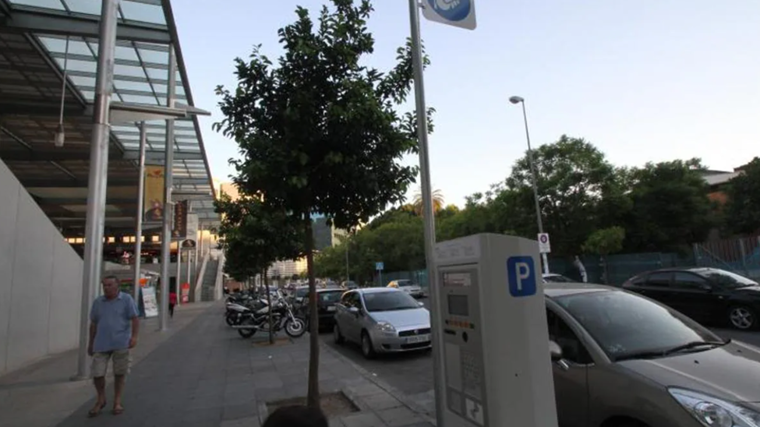 Zona Azul en Sevilla en la zona de la Pirotecnia