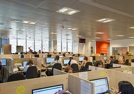 Crece la demanda de teleoperadores en Sevilla en las plataformas de empleo