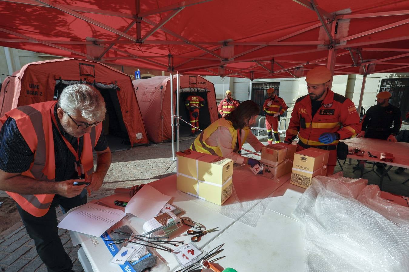 Simulacro de incendio en la Catedral a cargo del Batallón de Intervención en Emergencias II