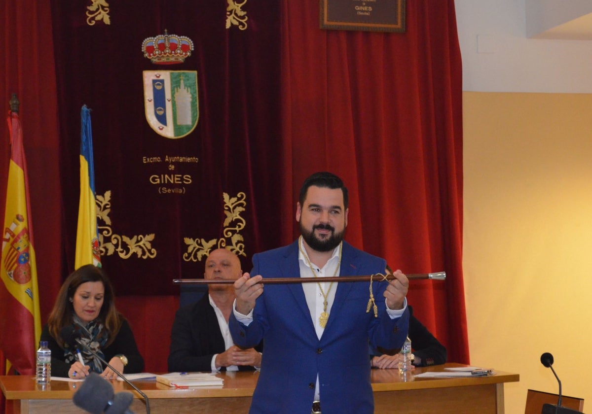 Romualdo Garrido, alcalde de Gines, en una imagen de archivo