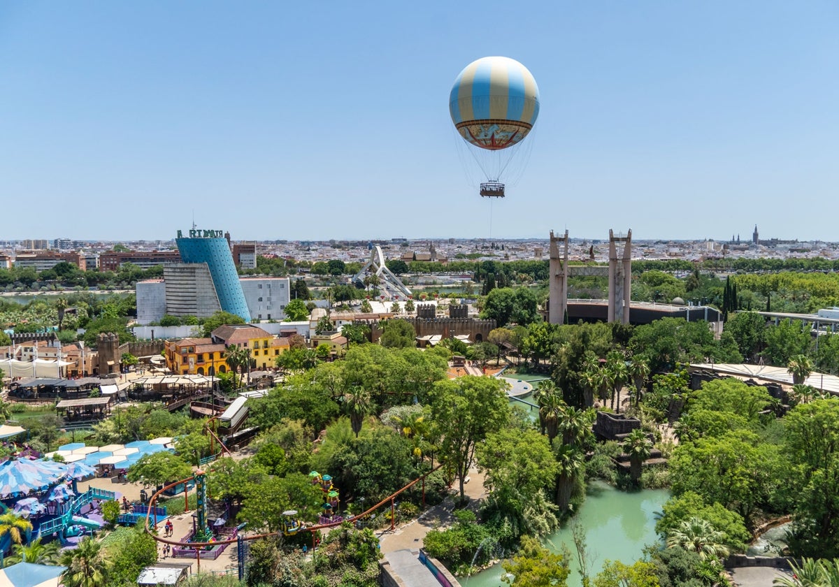 En el globo 'Nao Vigía' se puede disfrutar de una vista espectacular de Sevilla y sus alrededores