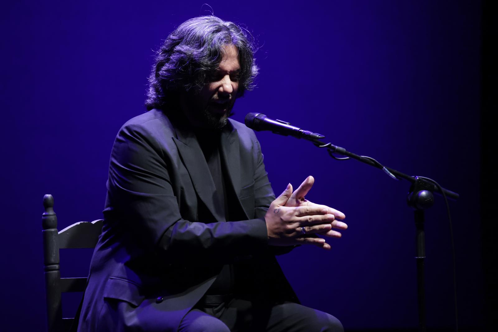 Momento de la actuación de El Turry & El Perrete dentro de la Bienal de Flamenco
