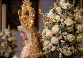 El besamanos de la Virgen de las Mercedes de Santa Genoveva