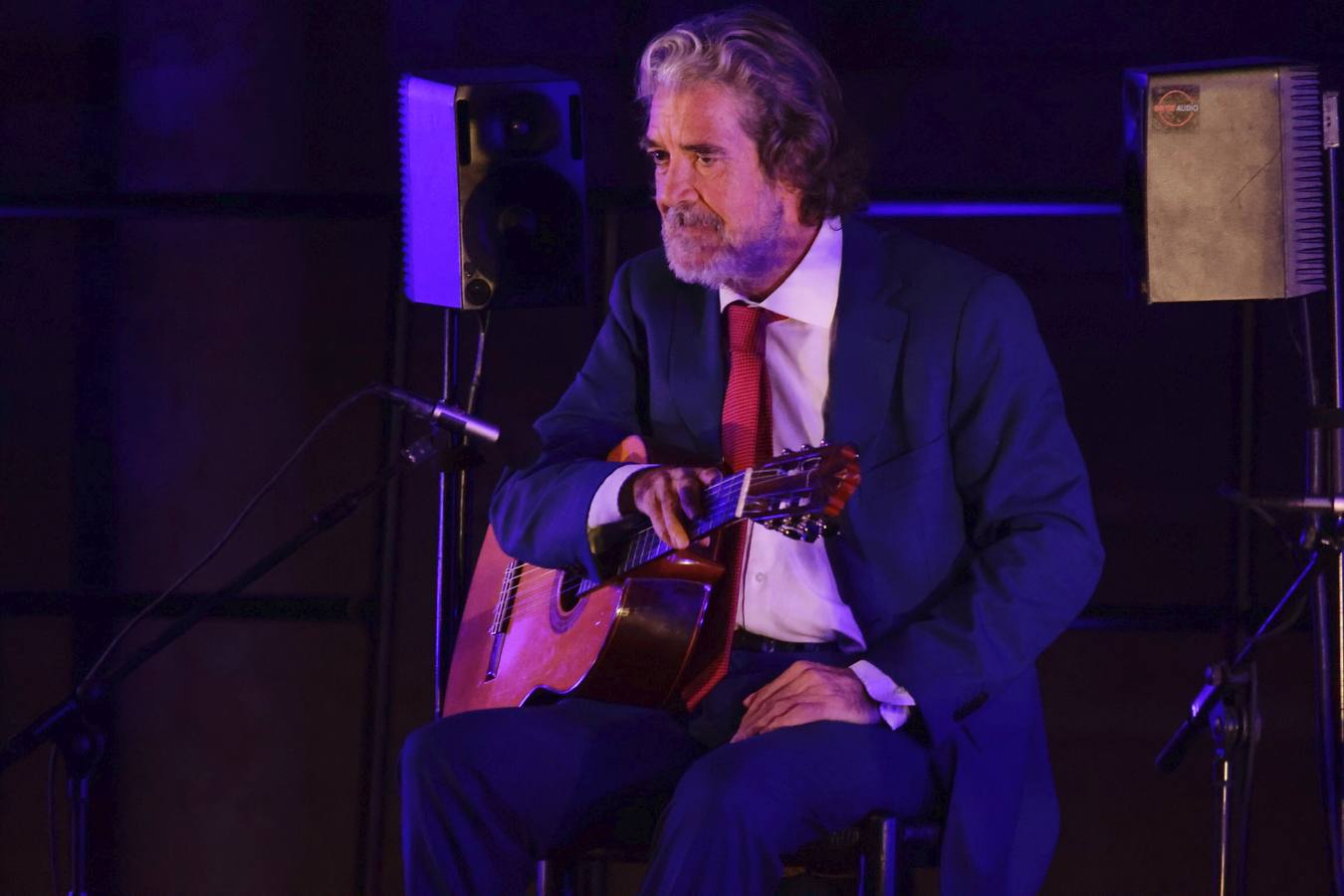 Un momento del concierto de guirtarra de Riqueni, dentro de la Bienal de Flamenco sevillana