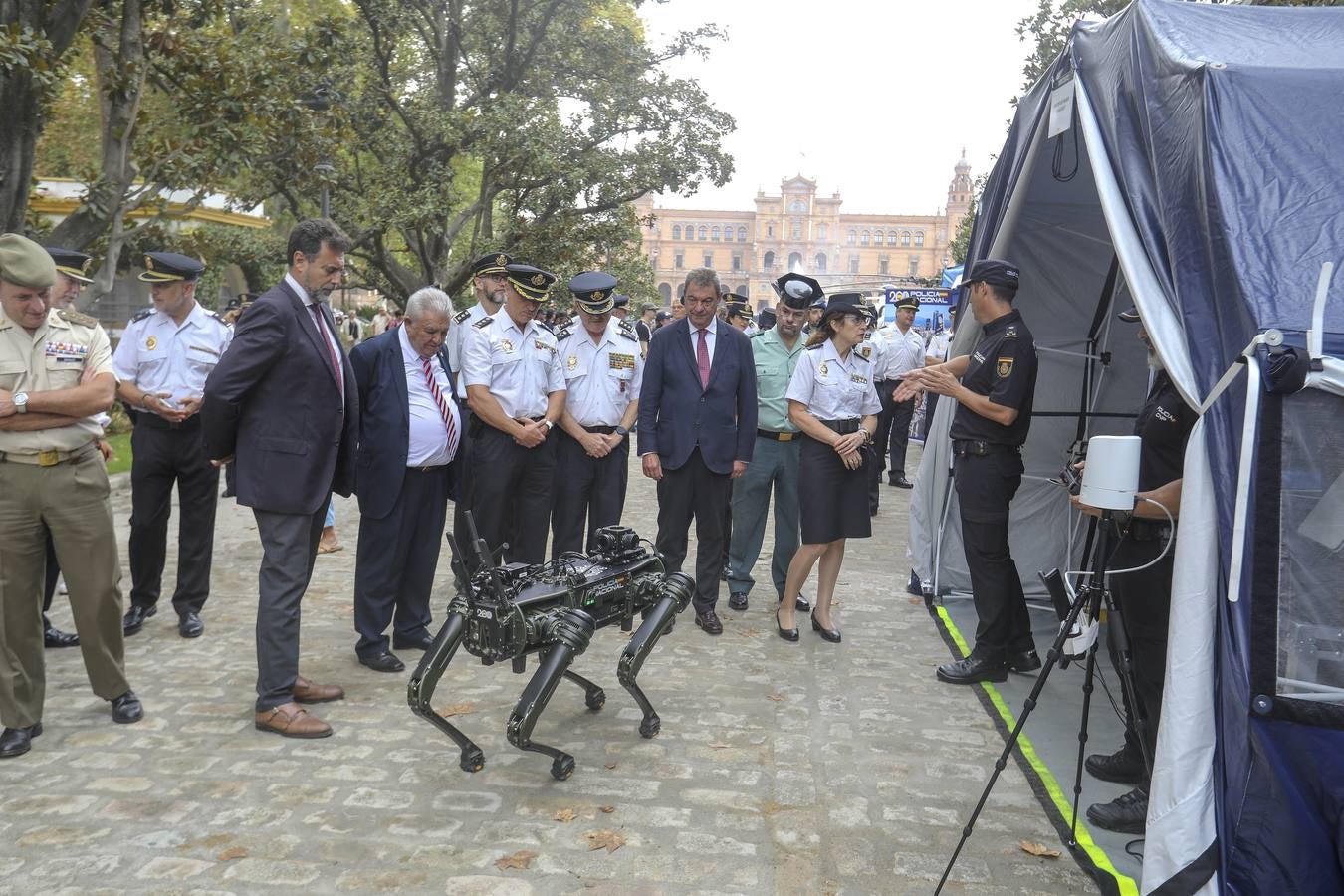 La exihibición de la Policía Nacional estará abierta hasta el 2 de octubre