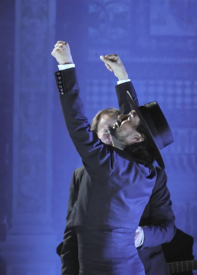 Un momento de la actuación este lunes de Juan de Juan en el monasterio de la Cartuja