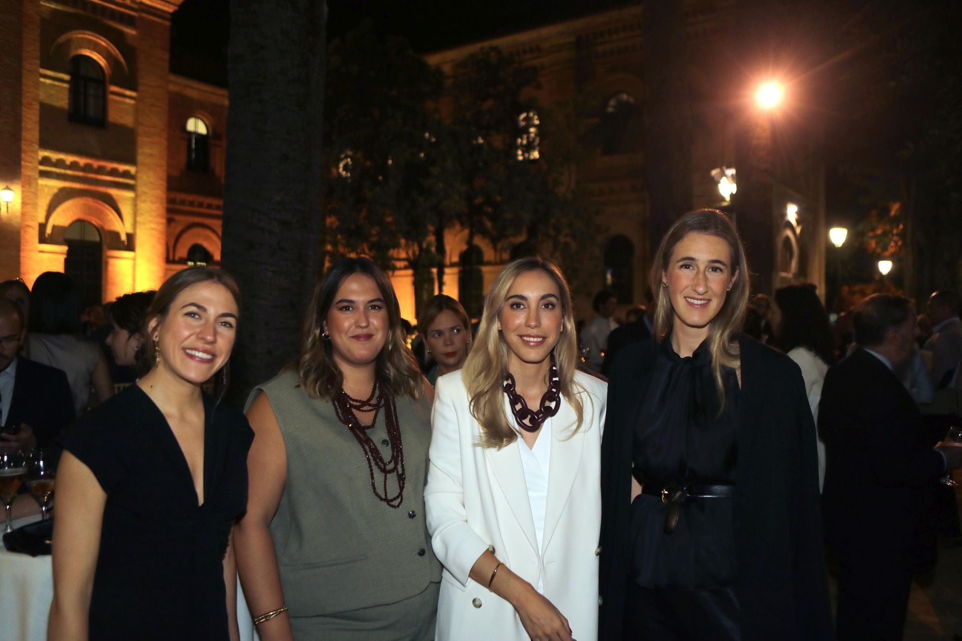 Sara Bonerba, Lola Ruiz, María Morejón y Mercedes Marcel
