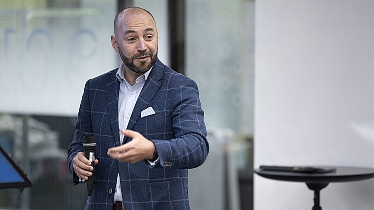 Manuel Giménez en una de sus conferencias como director general del Spain DC