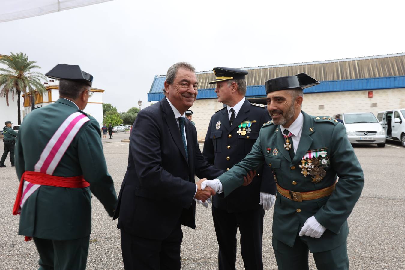 Celebración del día de la Virgen del Pilar en la comandancia de la Guardia Civil de Sevilla