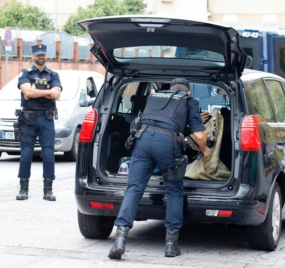 Gran operativo policial en el barrio de las Tres Mil Viviendas