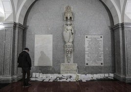 Los «otros» monumentos funerarios de Sevilla