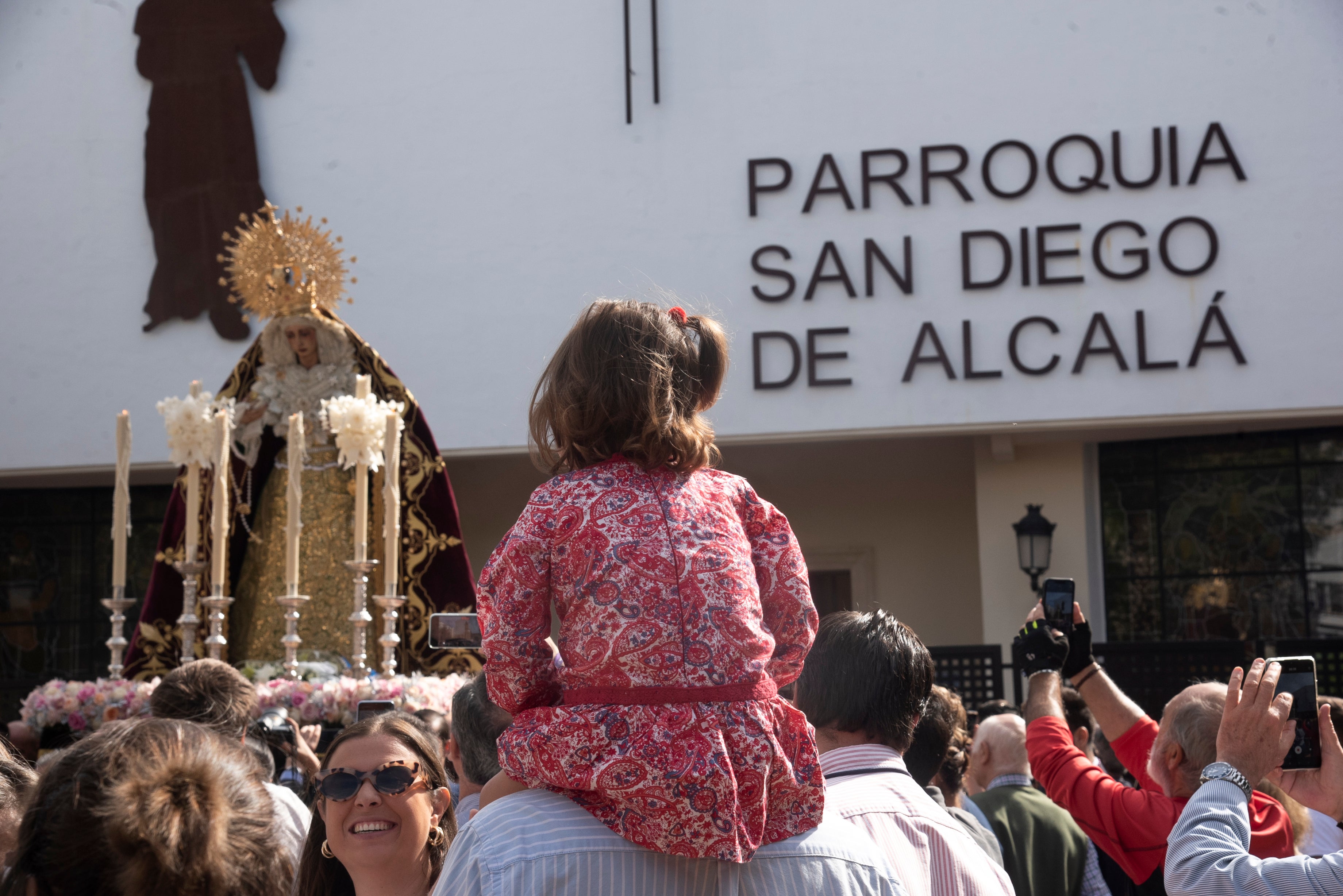 La Virgen de la Paz en el rosario de la aurora