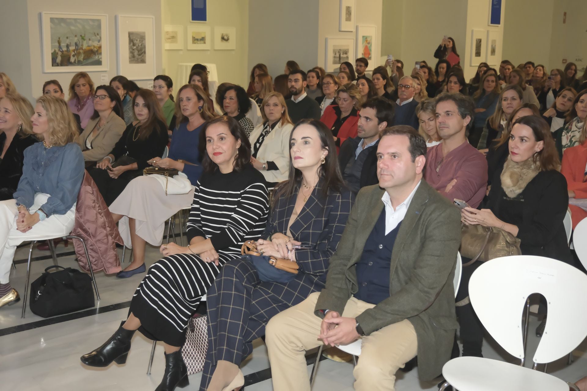 Rocío Gutiérrez, Ana Belén Morales y Anselmo Presencio