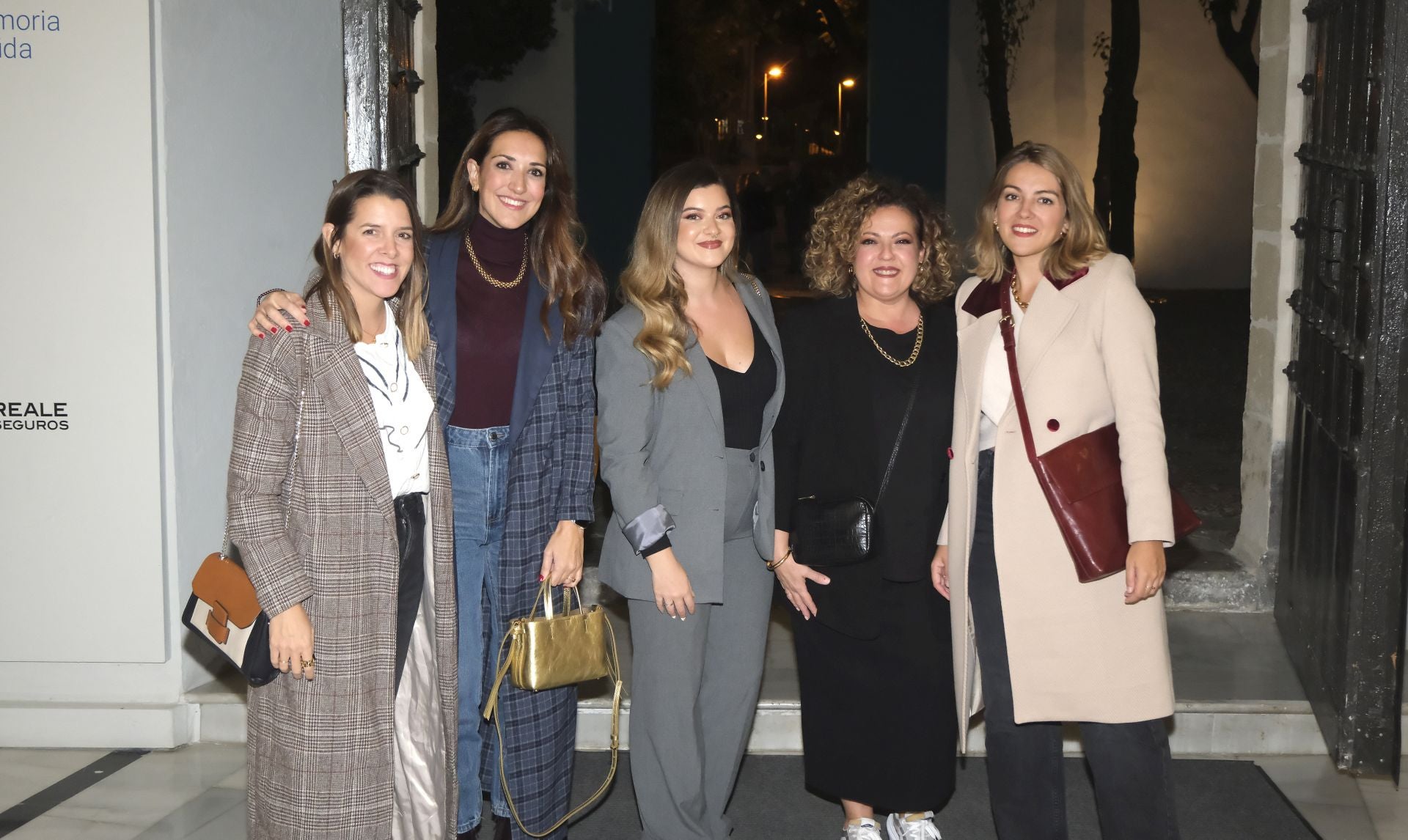 Marta Santamaria, Gloria Gómez de León, Claudia Perujo, Maria Perujo y Marta Bejarano