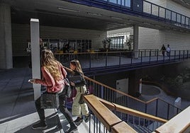 Suspensión de clases en Sevilla: la Universidad Loyola dará las clases online por la DANA