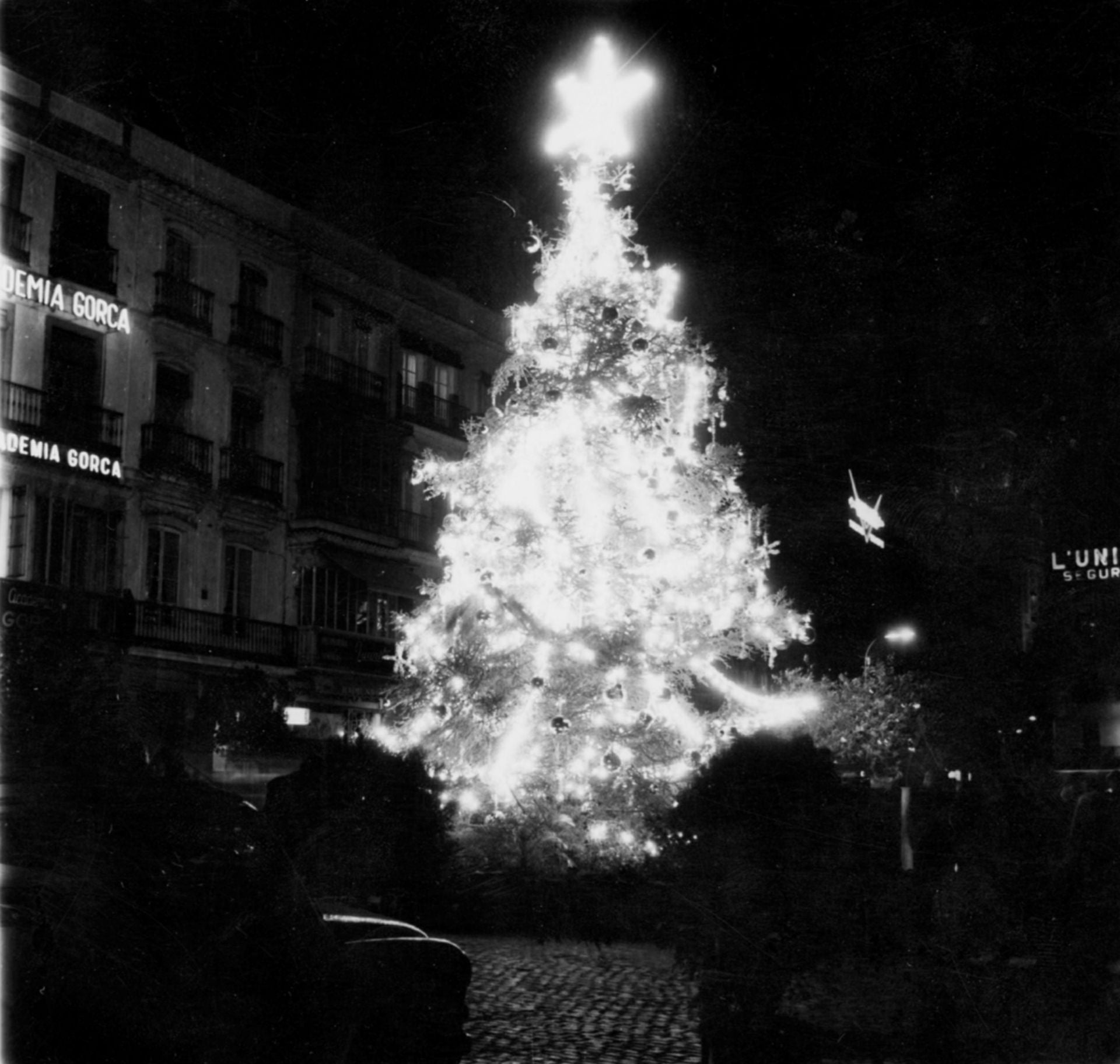 El alumbrado de la Navidad en Sevilla desde los años 80 hasta hoy