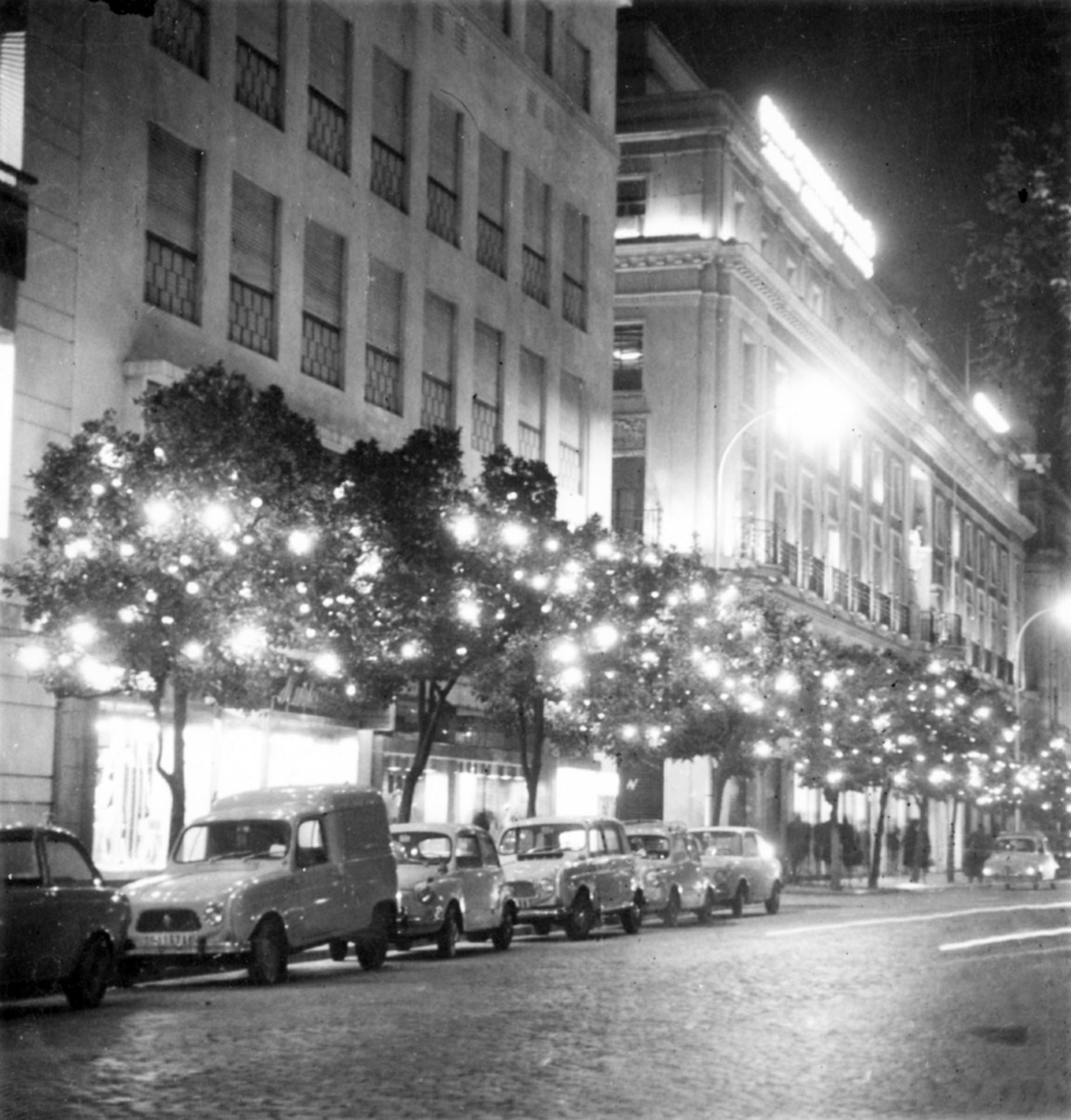 El alumbrado de la Navidad en Sevilla desde los años 80 hasta hoy