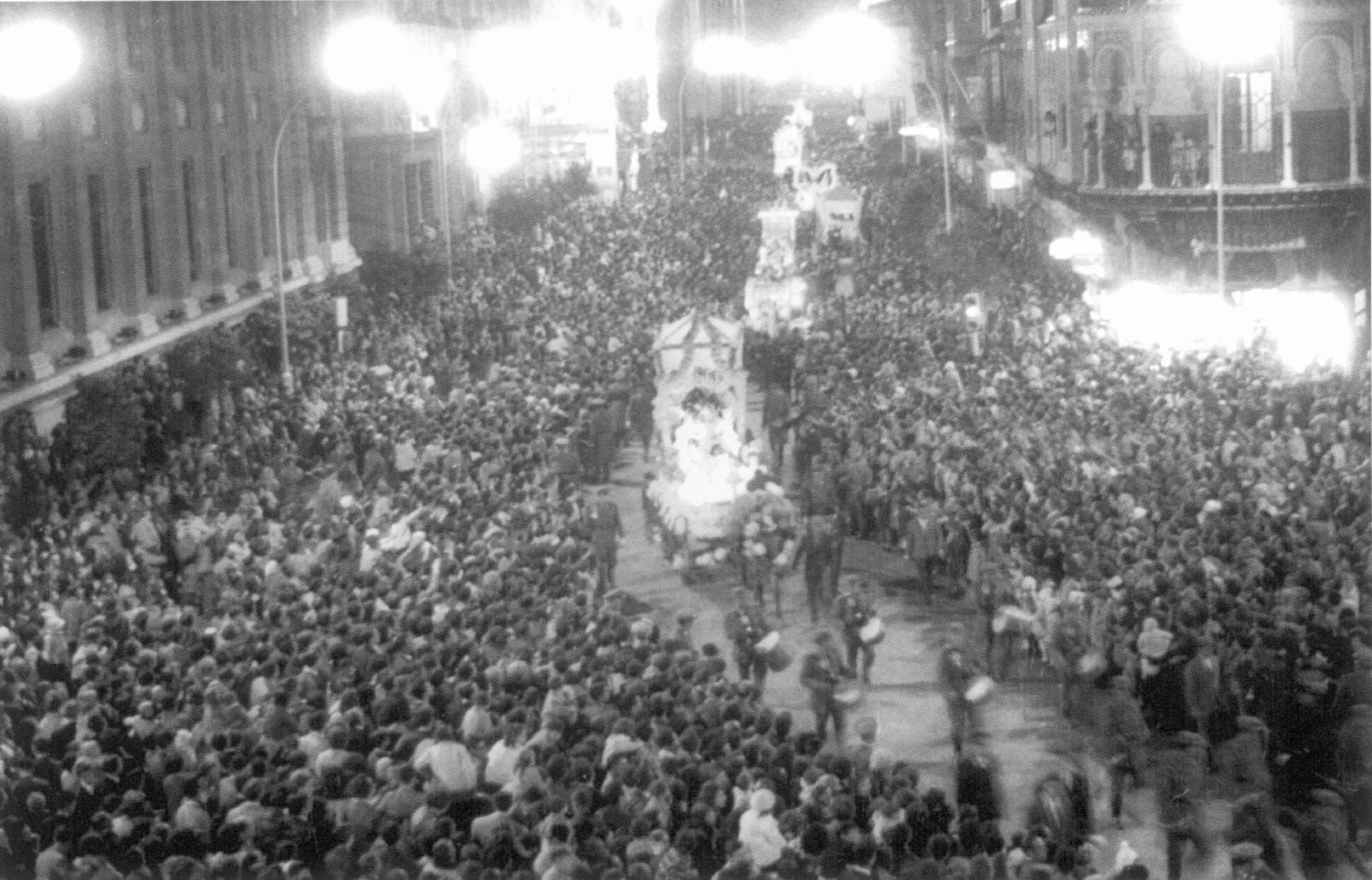 El alumbrado de la Navidad en Sevilla desde los años 80 hasta hoy