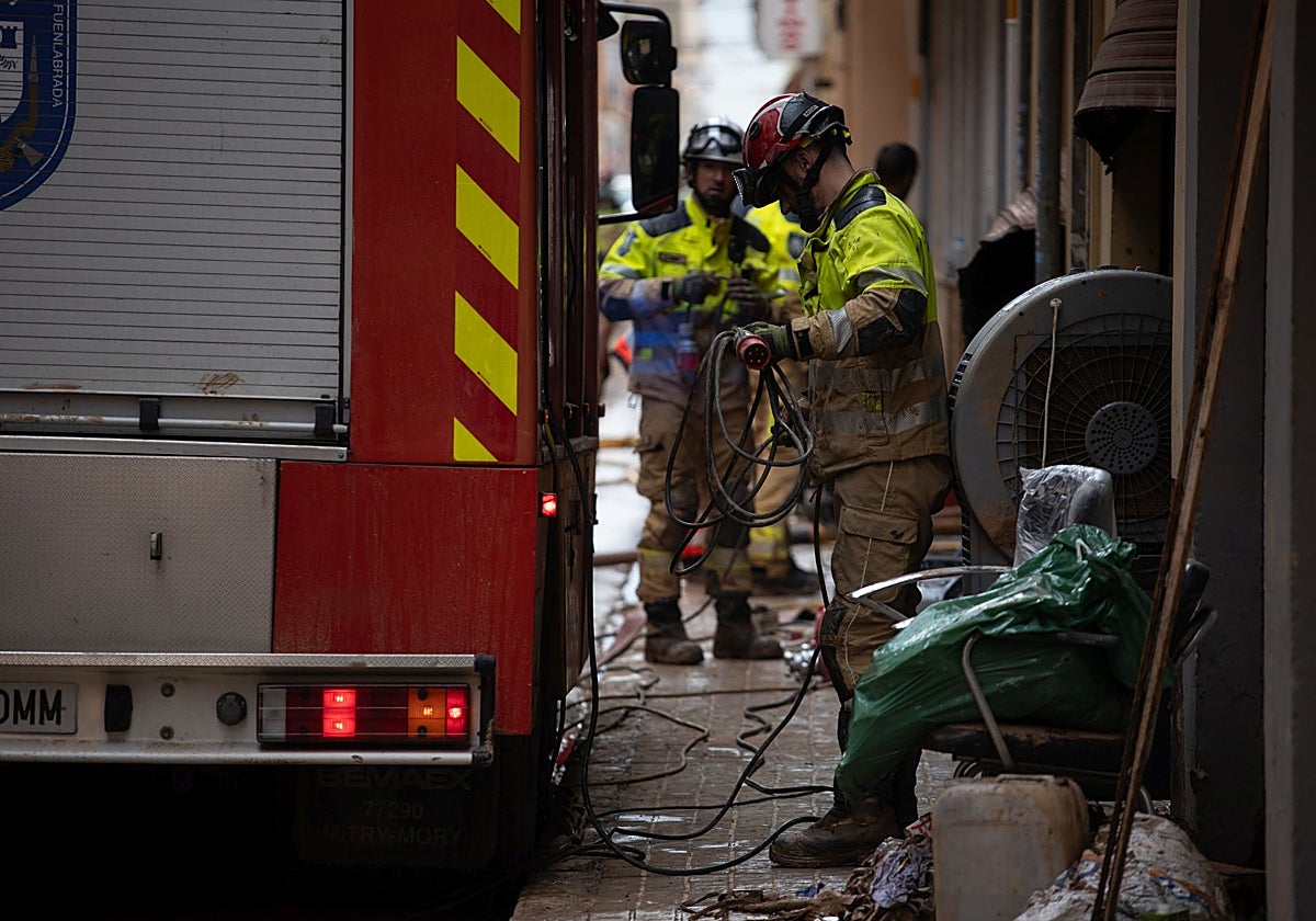 Efectivos de Bomberos en Benetússer