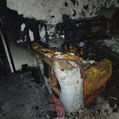 El incendio se ha localizado en un piso de la segunda planta de la barriada de las Hermanas de la Cruz