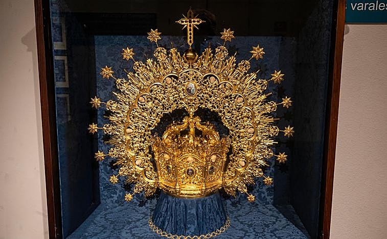 Imagen - Corona de salida de la Virgen de la Candelaria