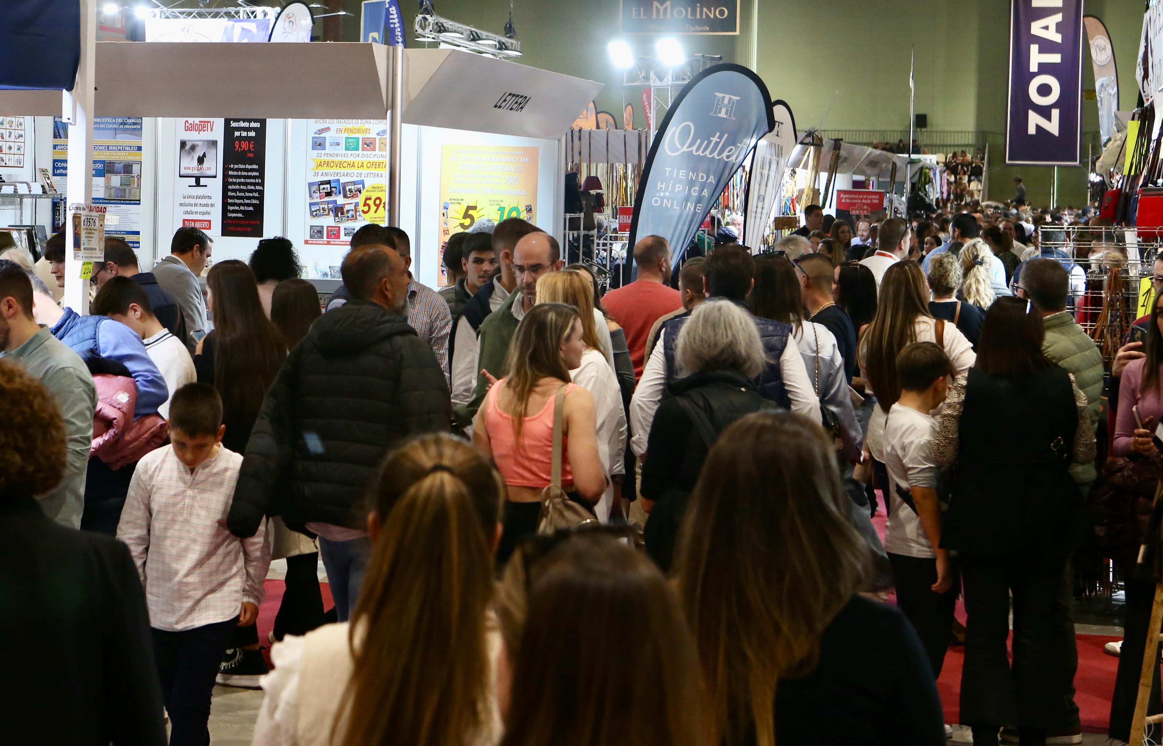 Ambiente en la jornada del sábado del Sicab 2024