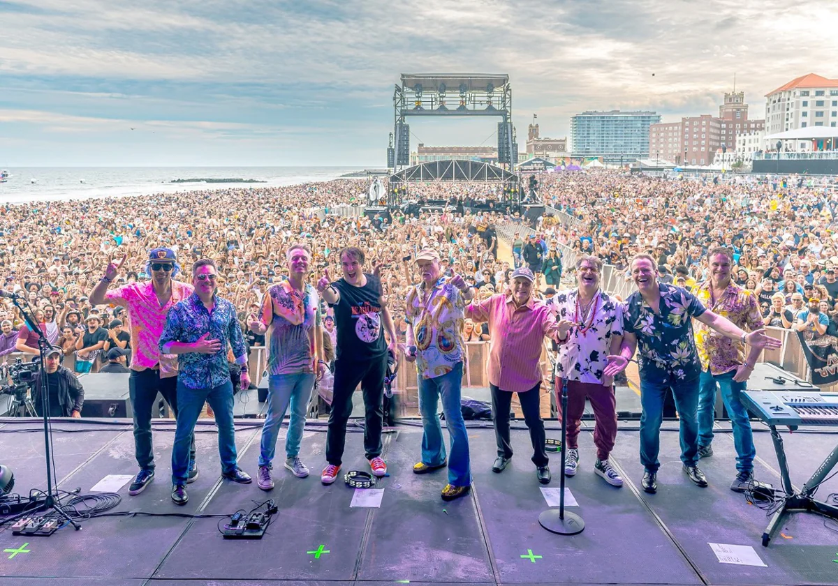 The Beach Boys, grupo que revolucionó el pop, se suma al cartel del Tío