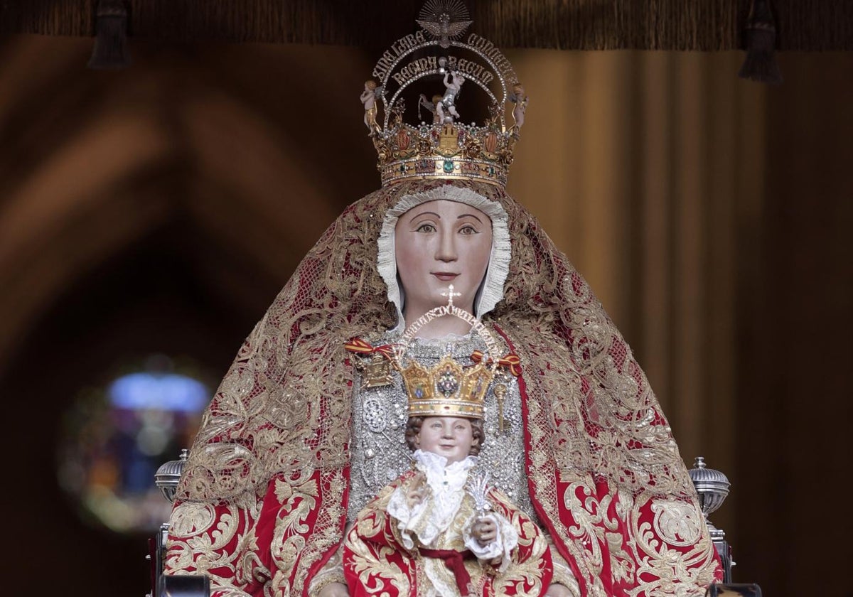 La Virgen de los Reyes