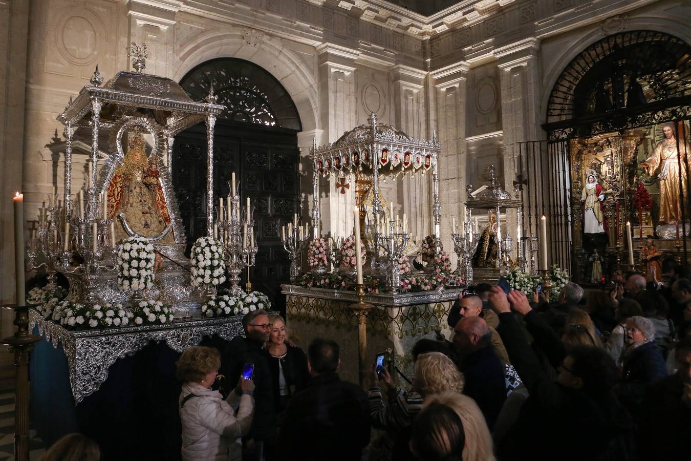 Las Vírgenes de Setefilla, Valme y Consolación lucen en sus pasos antes de la Magna del domingo