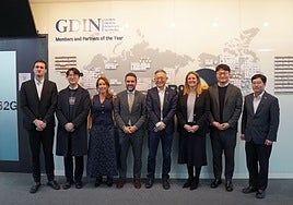 La ley marcial decretada en Corea del Sur sorprende a la delegada de Turismo del Ayuntamiento de Sevilla en Seúl